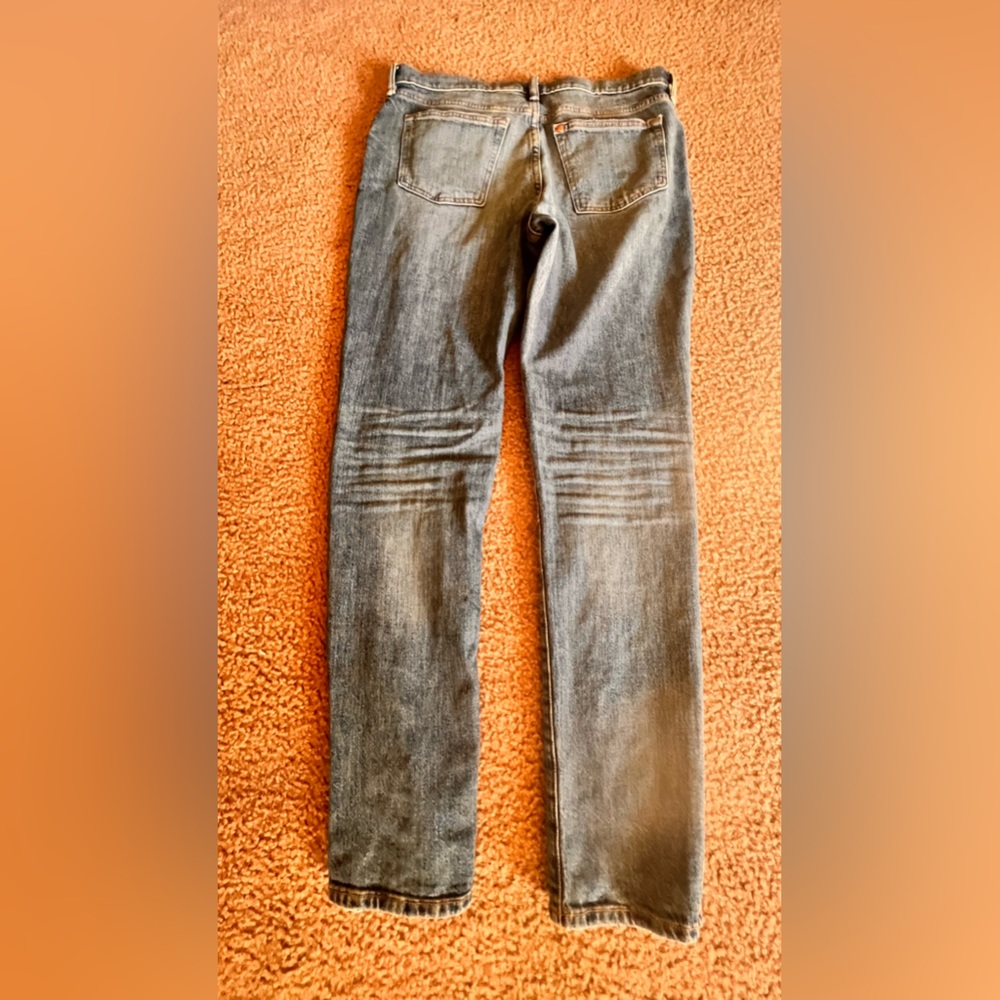 never worn before